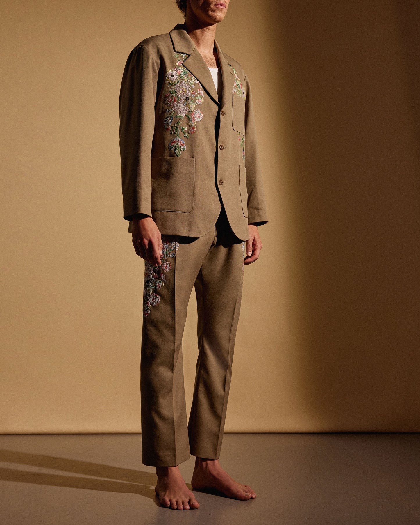 TRADITIONAL FLOWER JACKET - BEIGE