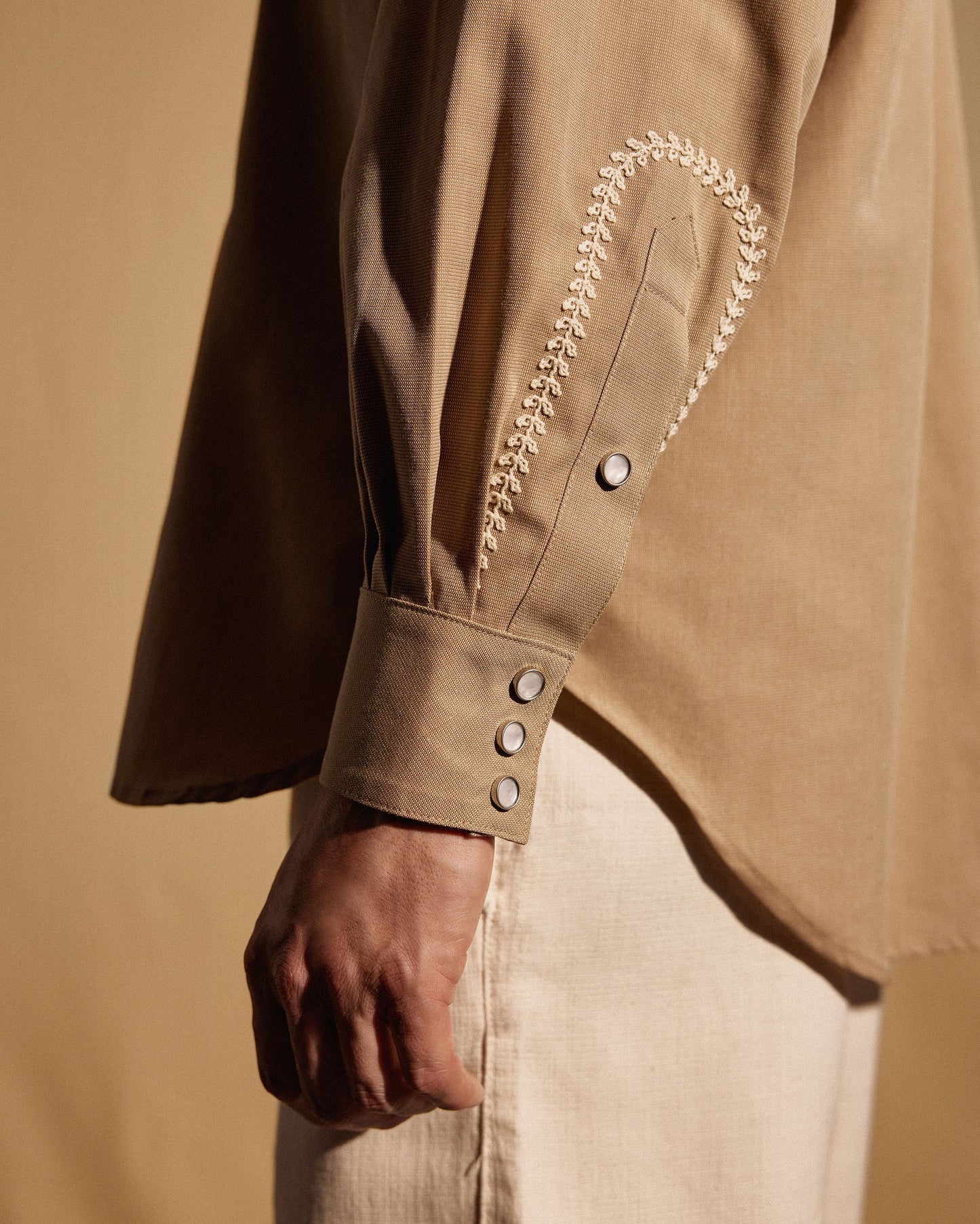 JAPANESE CHAMBRAY WESTERN SHIRT - BEIGE
