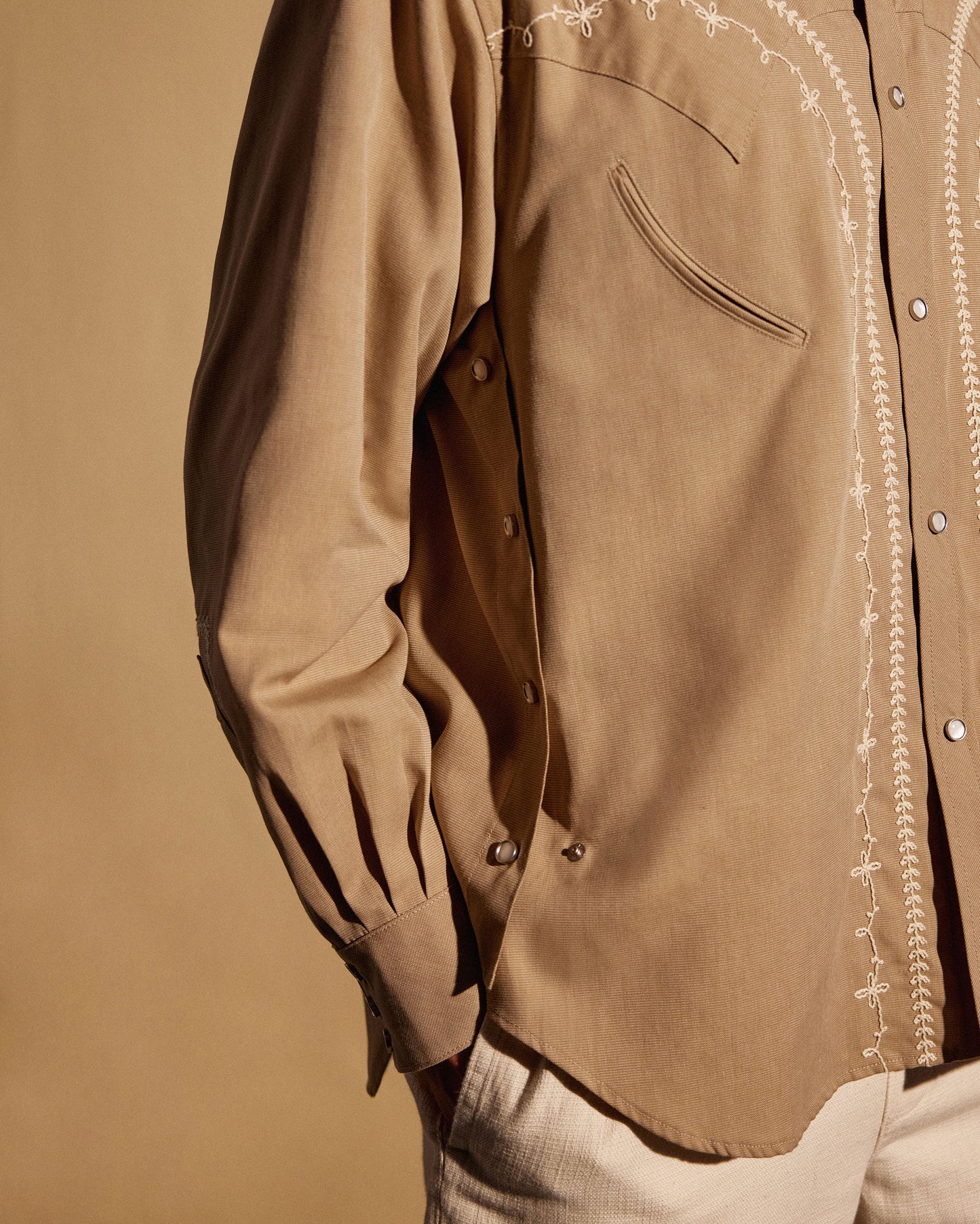 JAPANESE CHAMBRAY WESTERN SHIRT - BEIGE