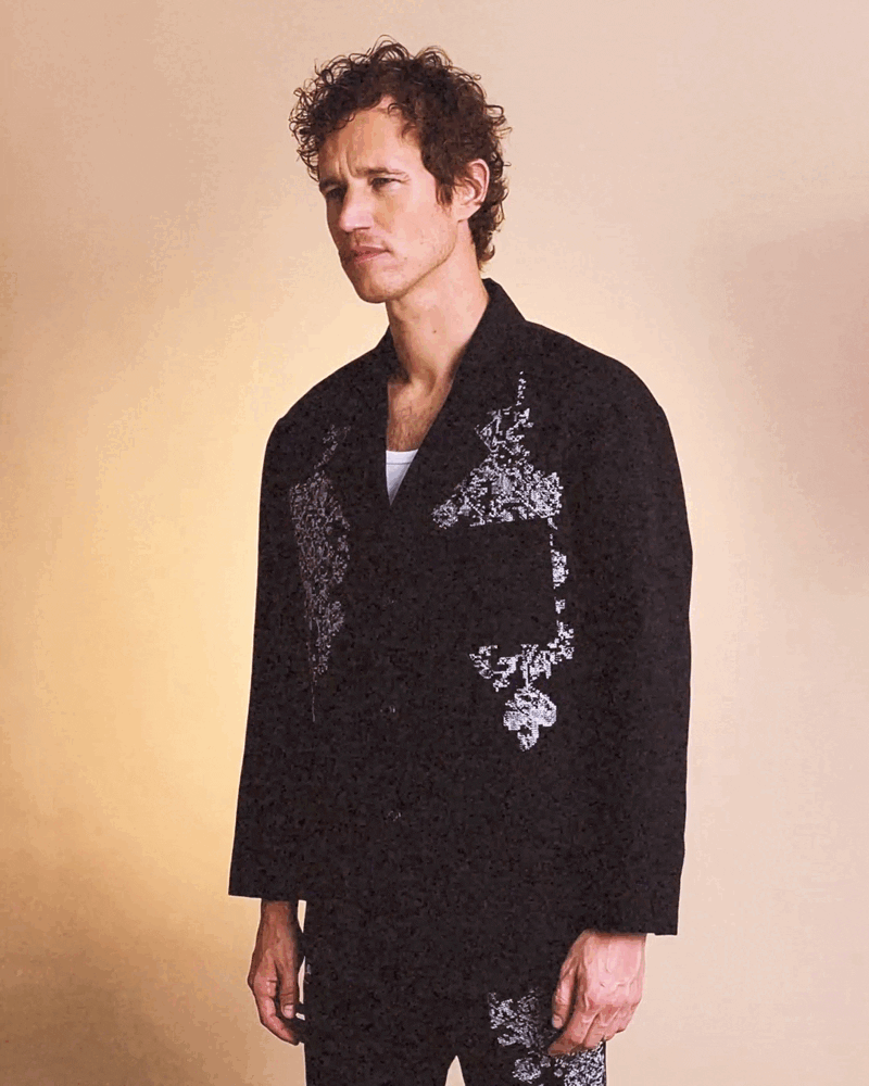 TRADITIONAL FLOWER JACKET - BLACK