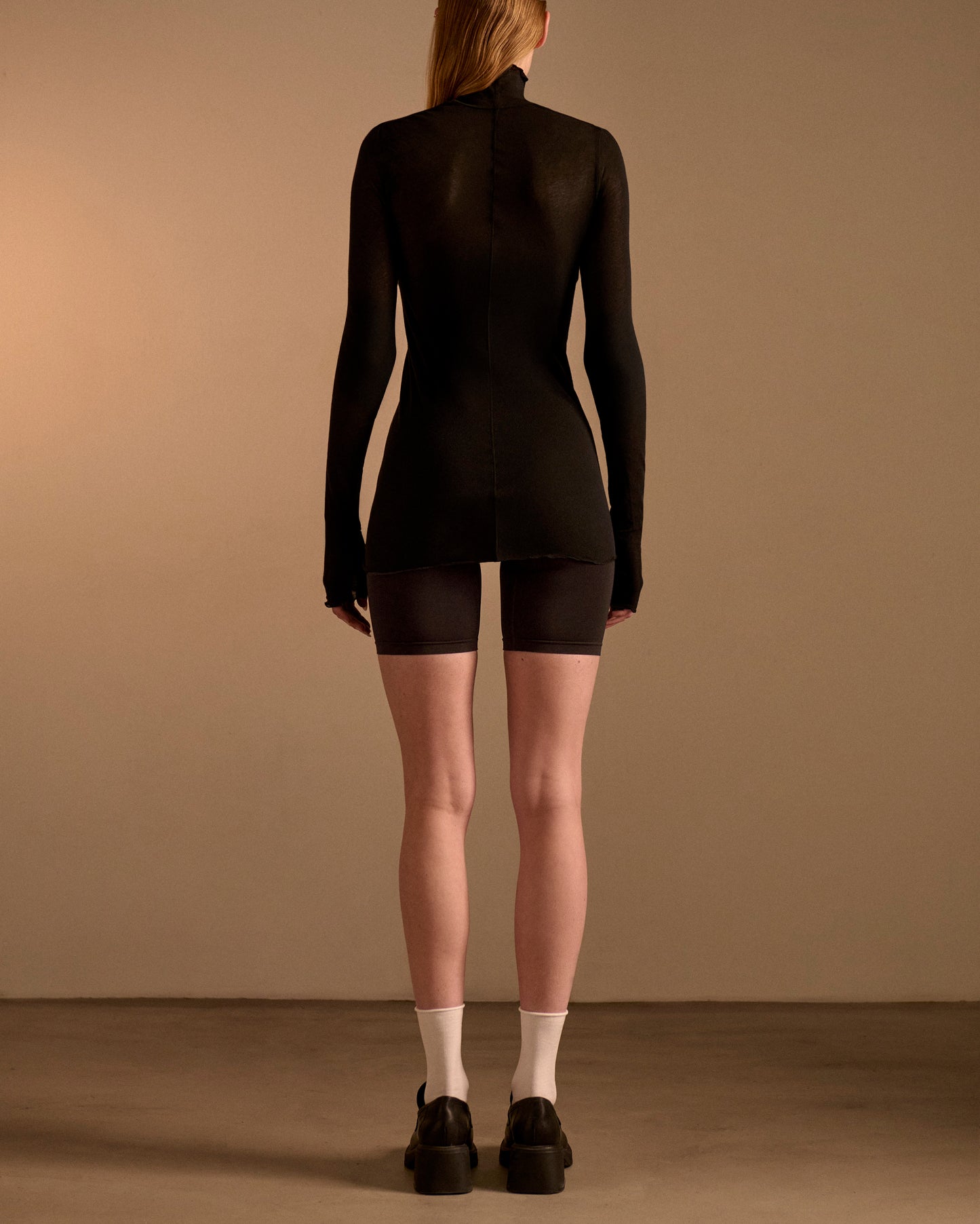 SOFT SHEER HIGH-NECK - BLACK