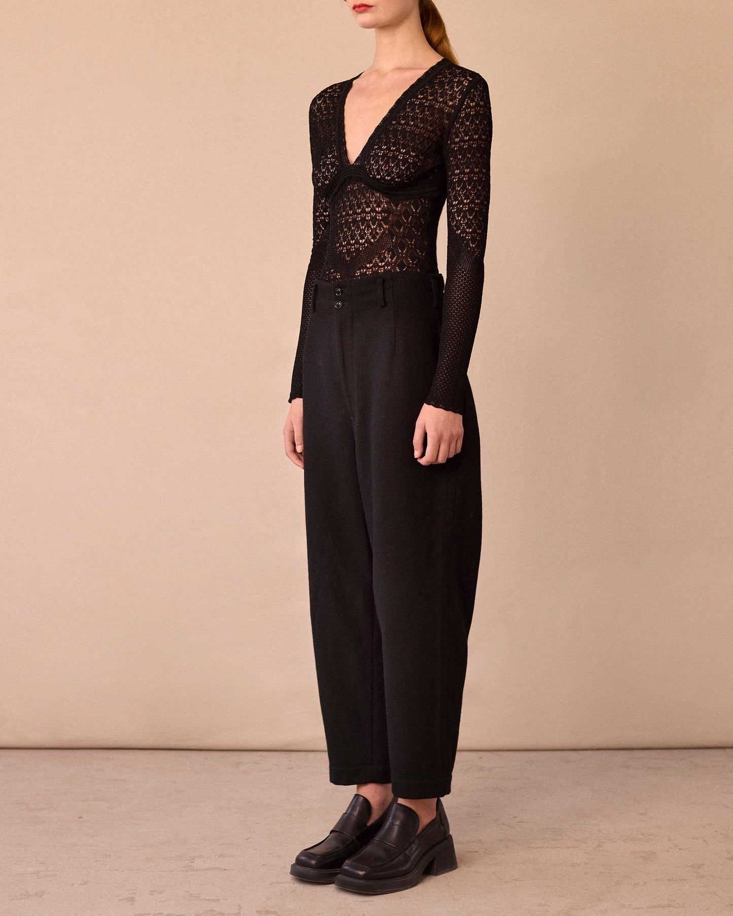 LACE KNIT V-NECK BODYSUIT - BLACK - AH24