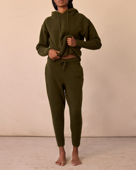 GRAPHICAL SWEATPANTS - KHAKI - AH24