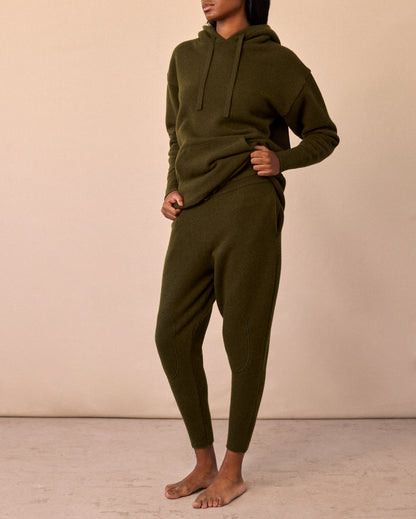 GRAPHICAL SWEATPANTS - KHAKI - AH24